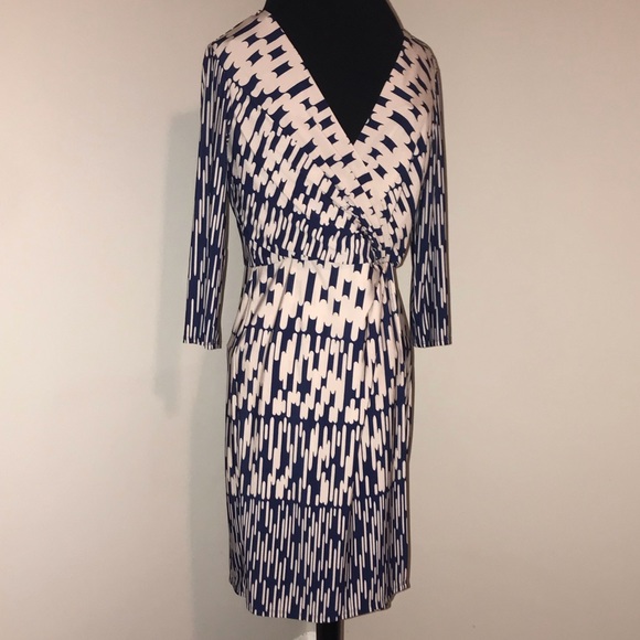 Patterned dress - Picture 2 of 4